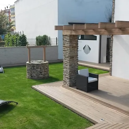 Oasis Sarria