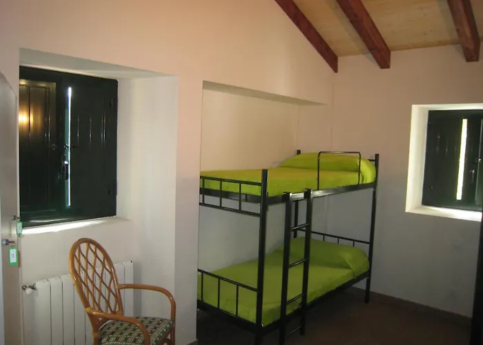 ゲストハウス Oasis 2*