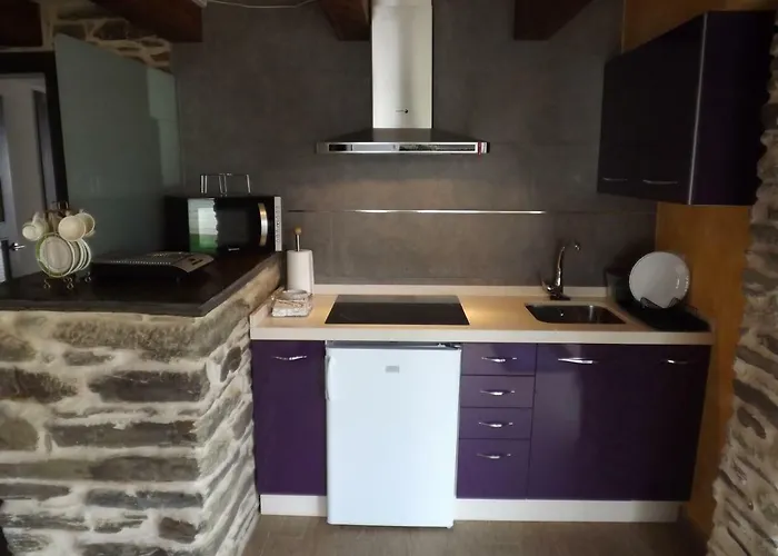 Oasis Konukevi Sarria